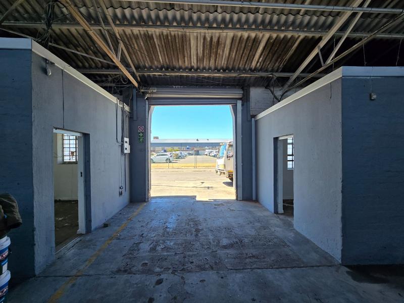 To Let commercial Property for Rent in Parow East Western Cape